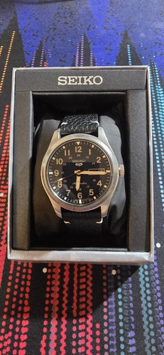 Seiko sports field - seiko, 5